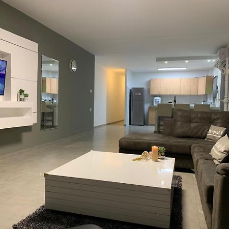 Spat Apartments Bat Jám Kültér fotó