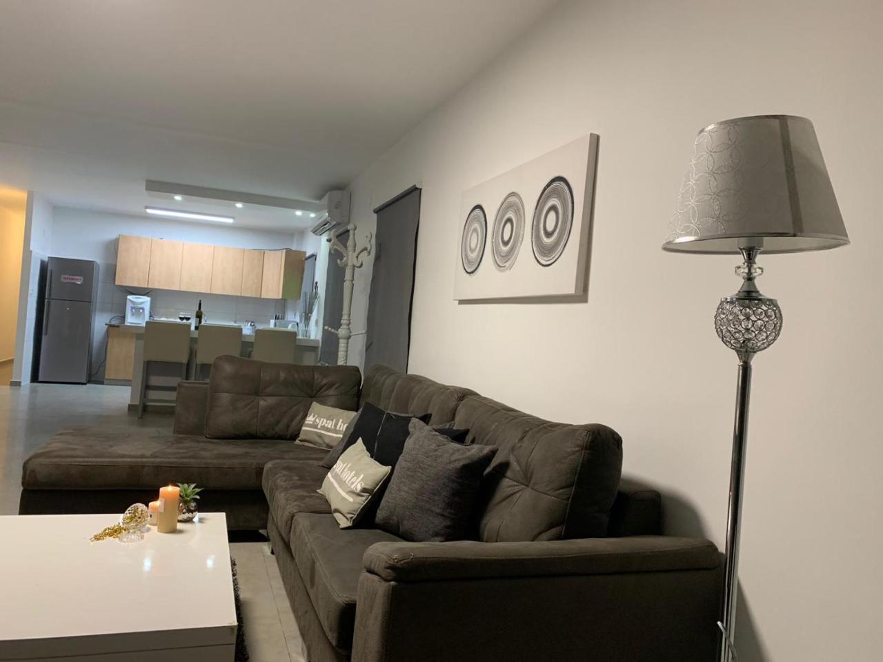 Spat Apartments Bat Jám Kültér fotó