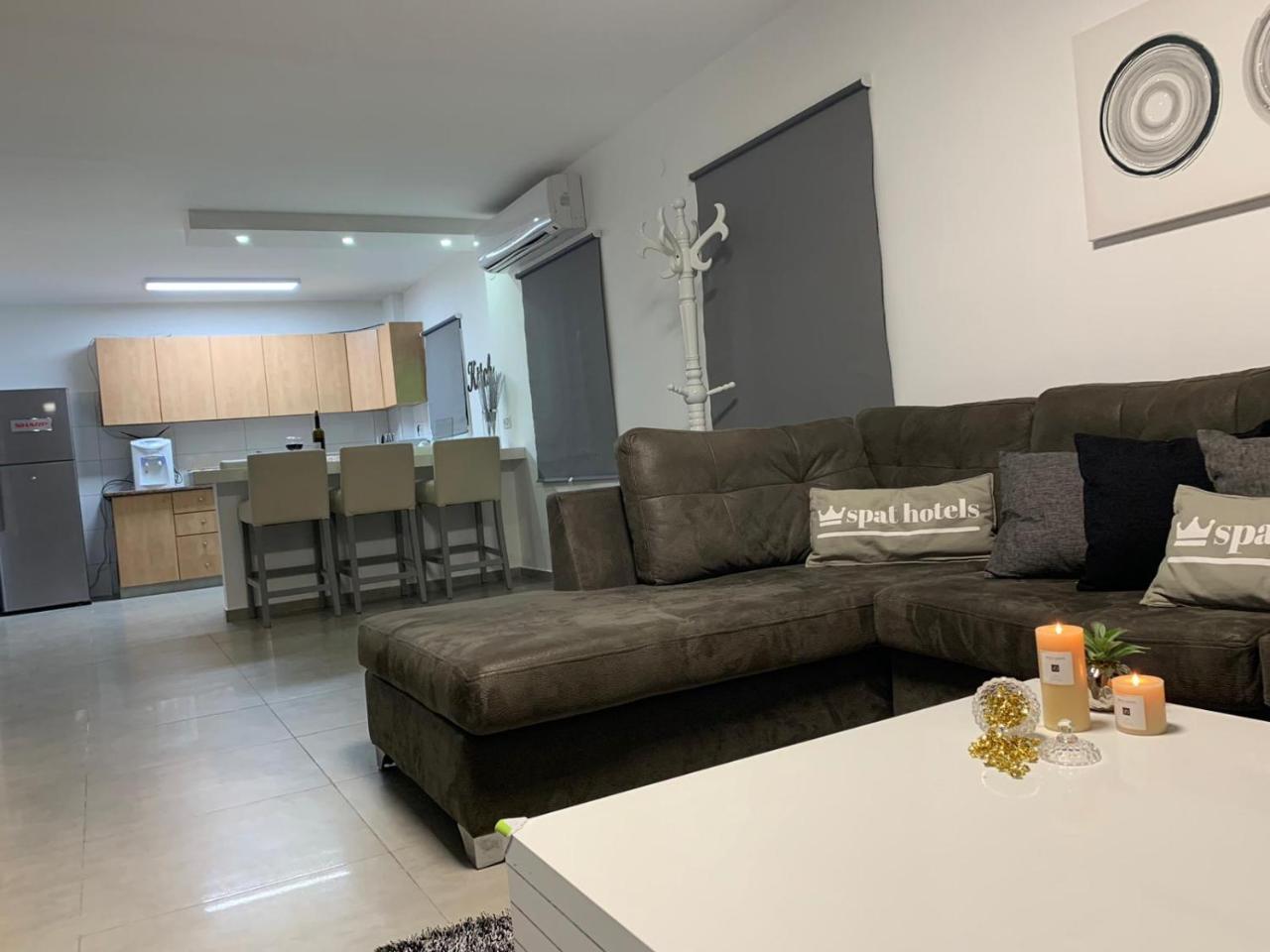 Spat Apartments Bat Jám Kültér fotó