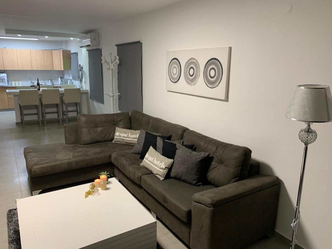 Spat Apartments Bat Jám Kültér fotó