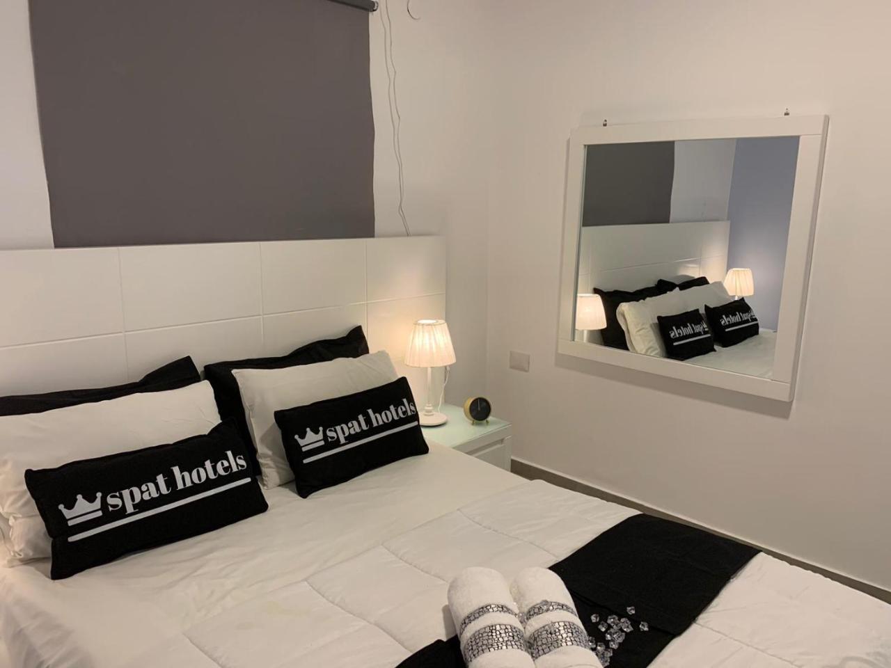 Spat Apartments Bat Jám Kültér fotó