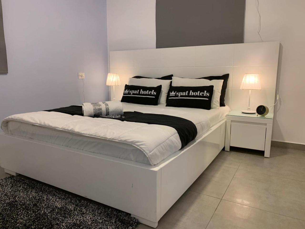 Spat Apartments Bat Jám Kültér fotó