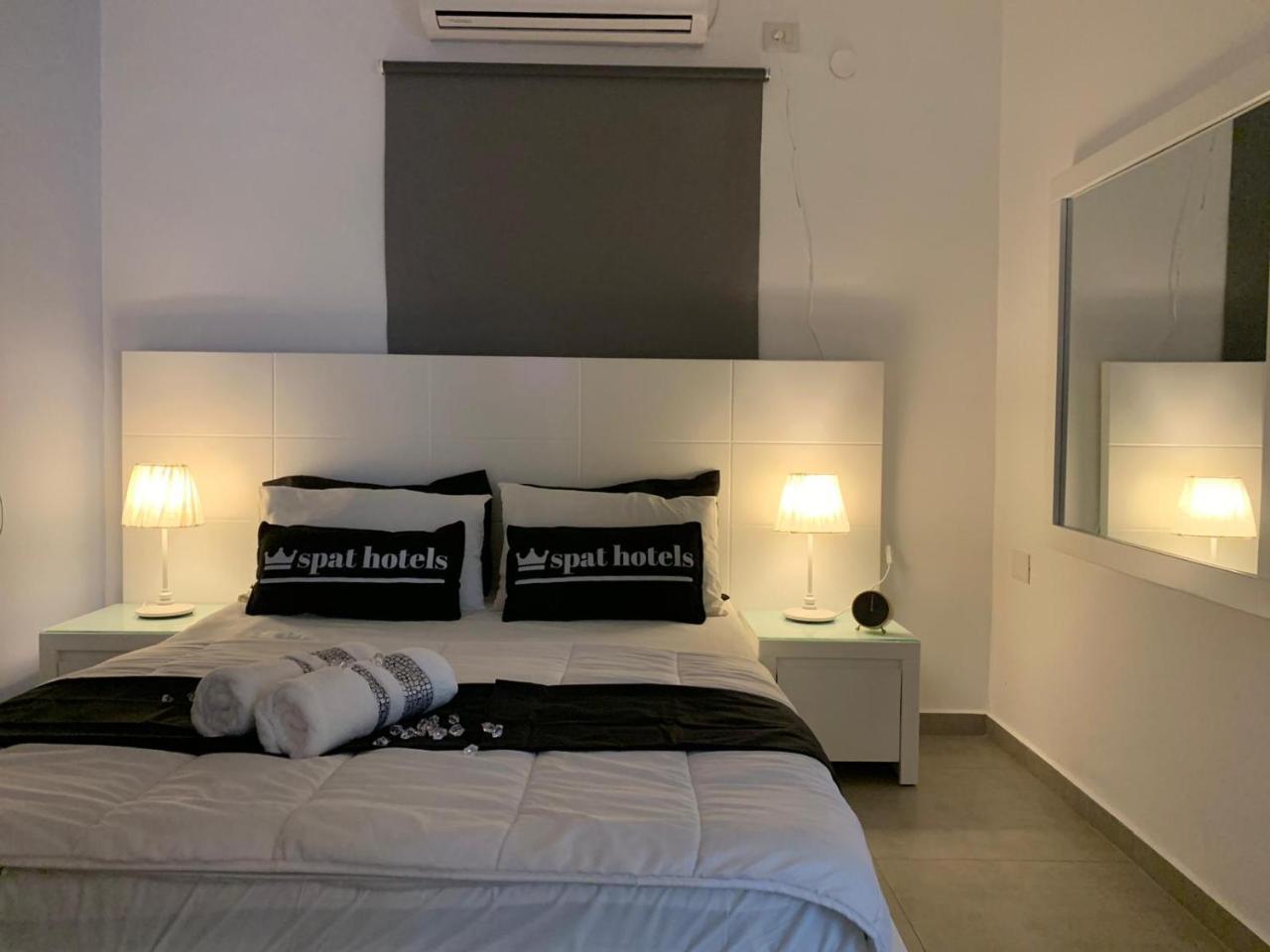 Spat Apartments Bat Jám Kültér fotó